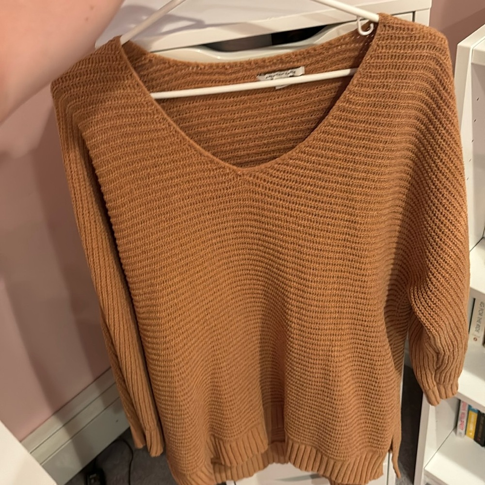 American eagle women’s sweater